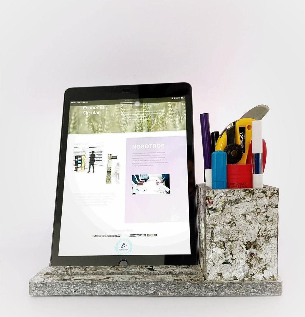 Porta Tablet y Lapicera